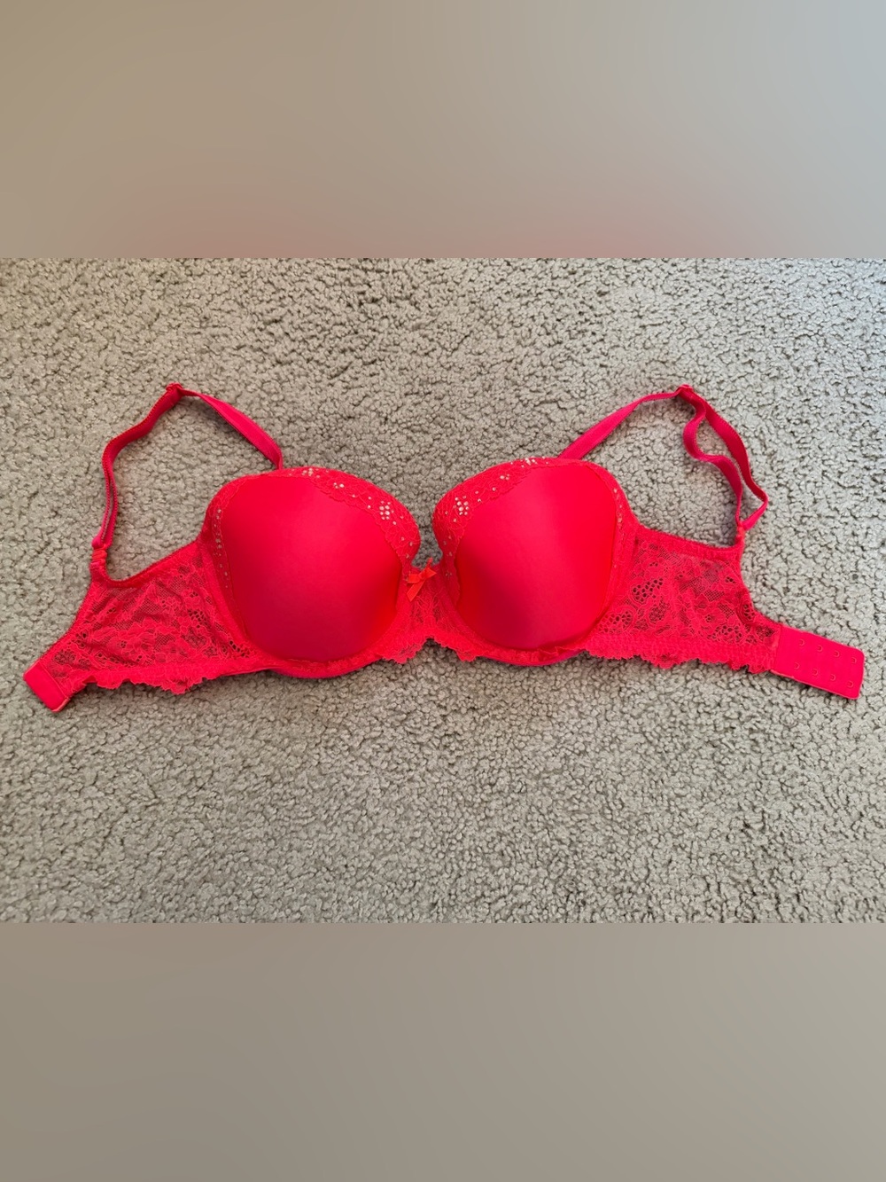 Victoria’s Secret Red Lace Bra - 32DDD